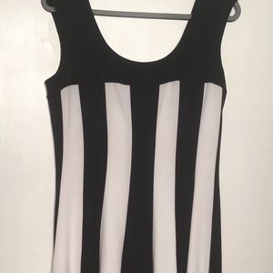 Connected Women’s Petite Black and White Striped Sleeveless Dress Size 12P